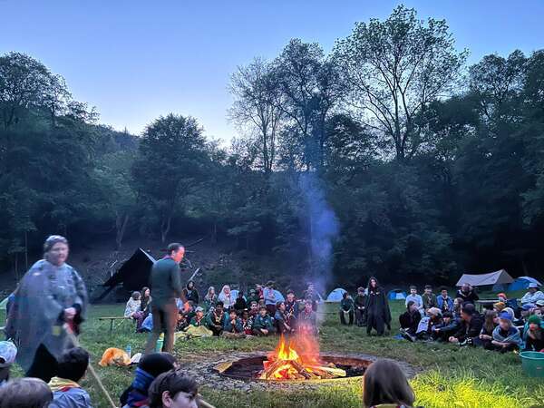 camp_fire851